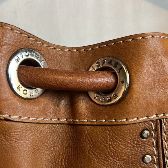 Michael Kors authentic leather studded large cognac satchel! - Picture 8 of 8